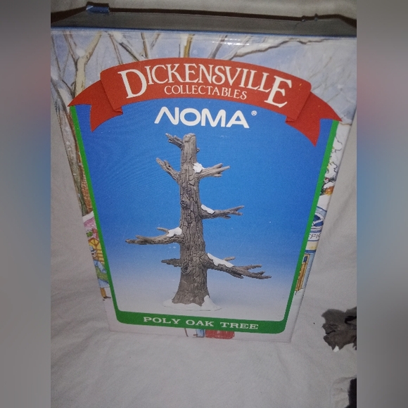 Vintage Dickensville Christmas Village Collectibles Noma Poly Oak Tree - Picture 4 of 7